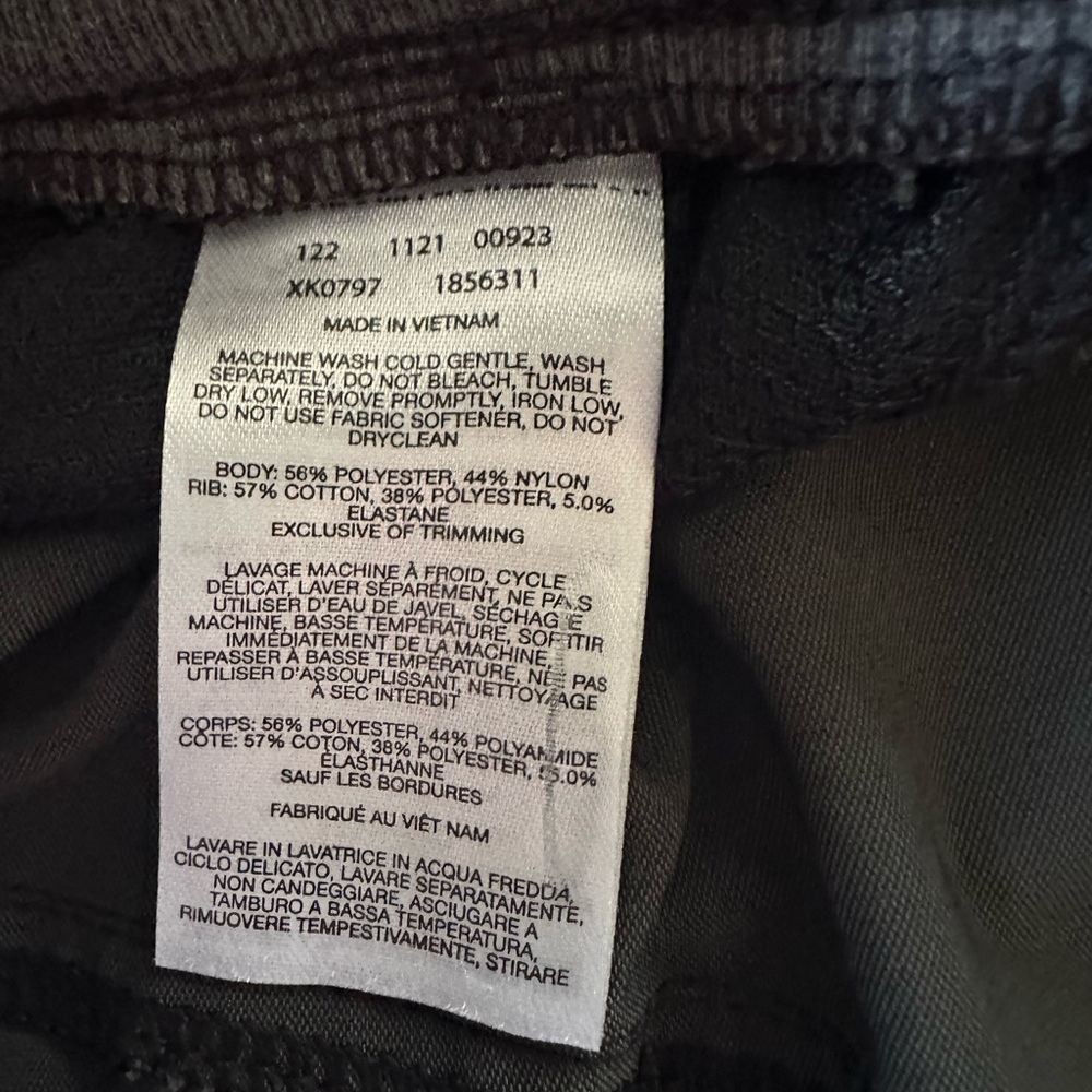Women’s Columbia Athletic Capri Pants Med Gray Sz XL - Picture 13 of 13